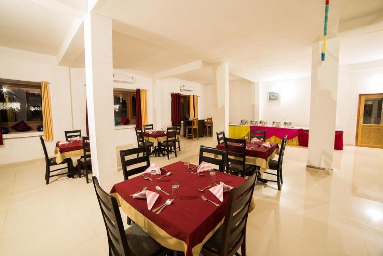 The Sky Imperial Kumbhalmer Resorts Kumbhalgarh Ngoại thất bức ảnh