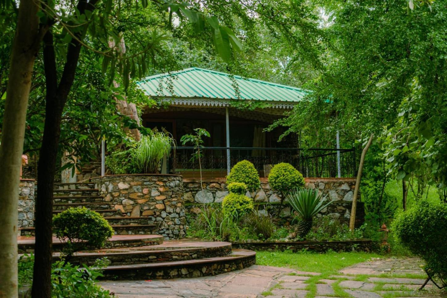 The Sky Imperial Kumbhalmer Resorts Kumbhalgarh Ngoại thất bức ảnh